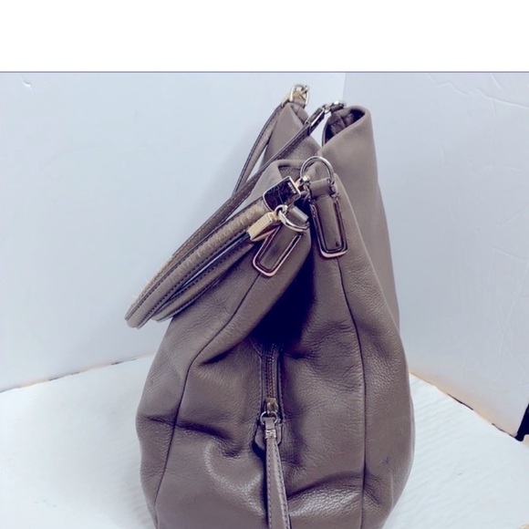 Coach MADISON LEATHER SMALL PHOEBE SHOULDER BAG (COACH F26224) - Picture 6 of 11